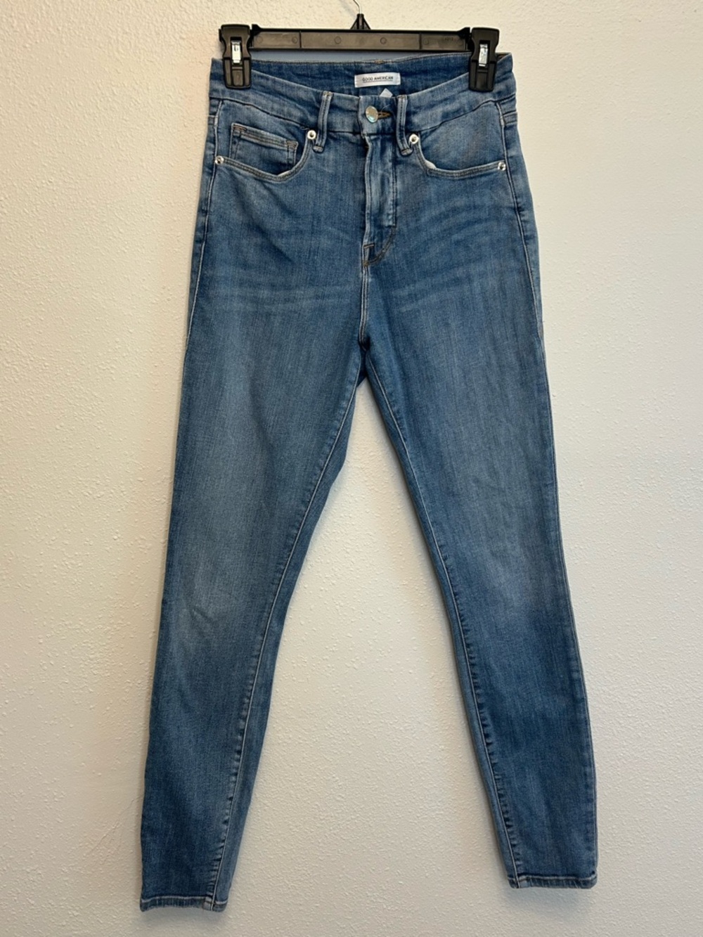 Good American Good Waist High Rise Medium Wash Skinny Jeans